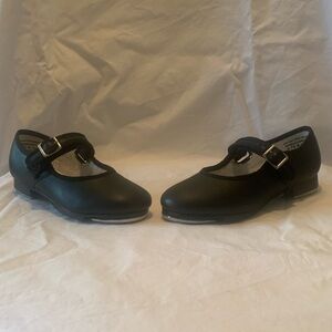 Capezio little girl tap shoes